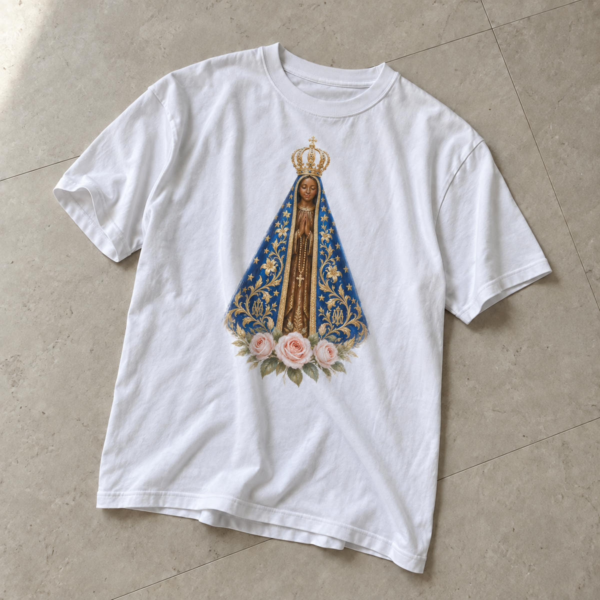 Camiseta branca Nossa Senhora Aparecida, estampa completa