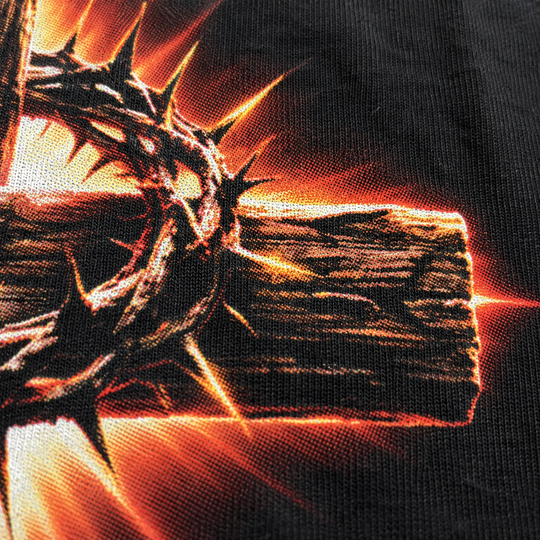 Camiseta gospel Cruz e Coroa de Espinhos | Estampa cristã em DTF